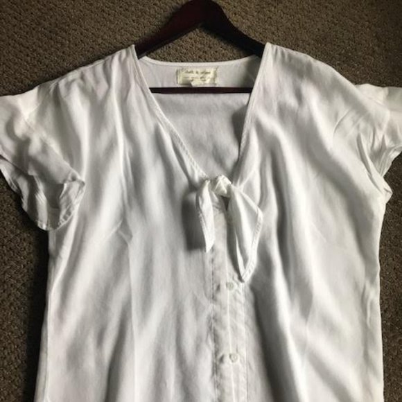 White Short Sleeved Tie Front Blouse - Picture 2 of 2